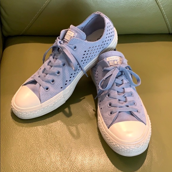 Converse All Star Light Blue Suede Sneakers. - Picture 7 of 16